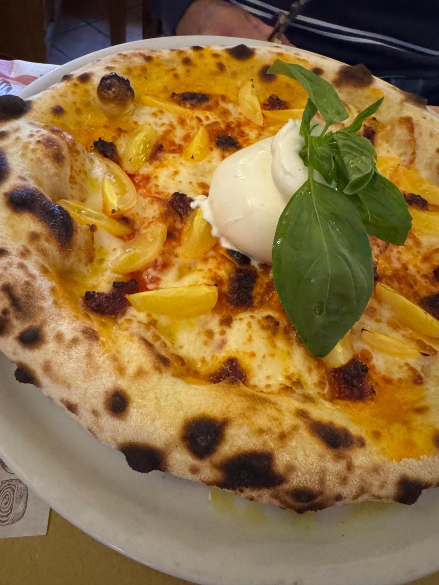 Sofinata & Pizzeria Pensión 3*